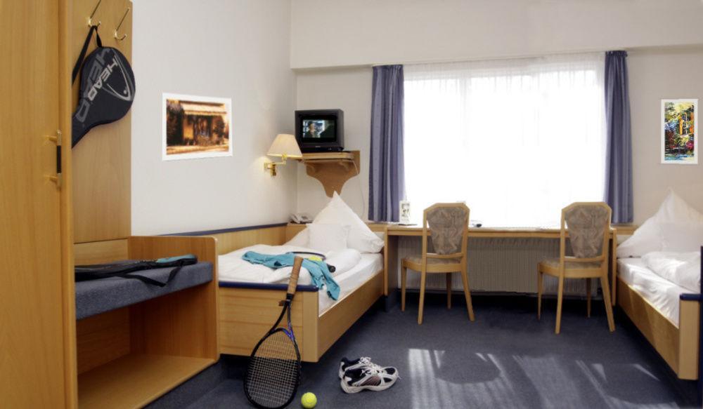 Hotel Adler Waiblingen  Exterior photo